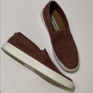 Steve Madden Zarayy Slip-On Sneaker